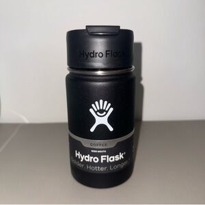 Hydro Flasks (1 Black 1 Grey)